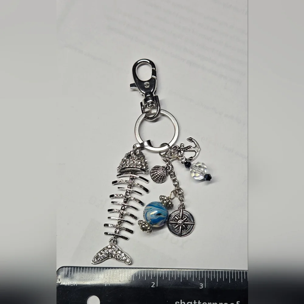 New Keychain/Bag Charm - Picture 3 of 4